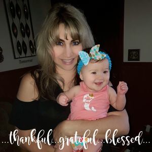 Meet your Posher, Desiree'